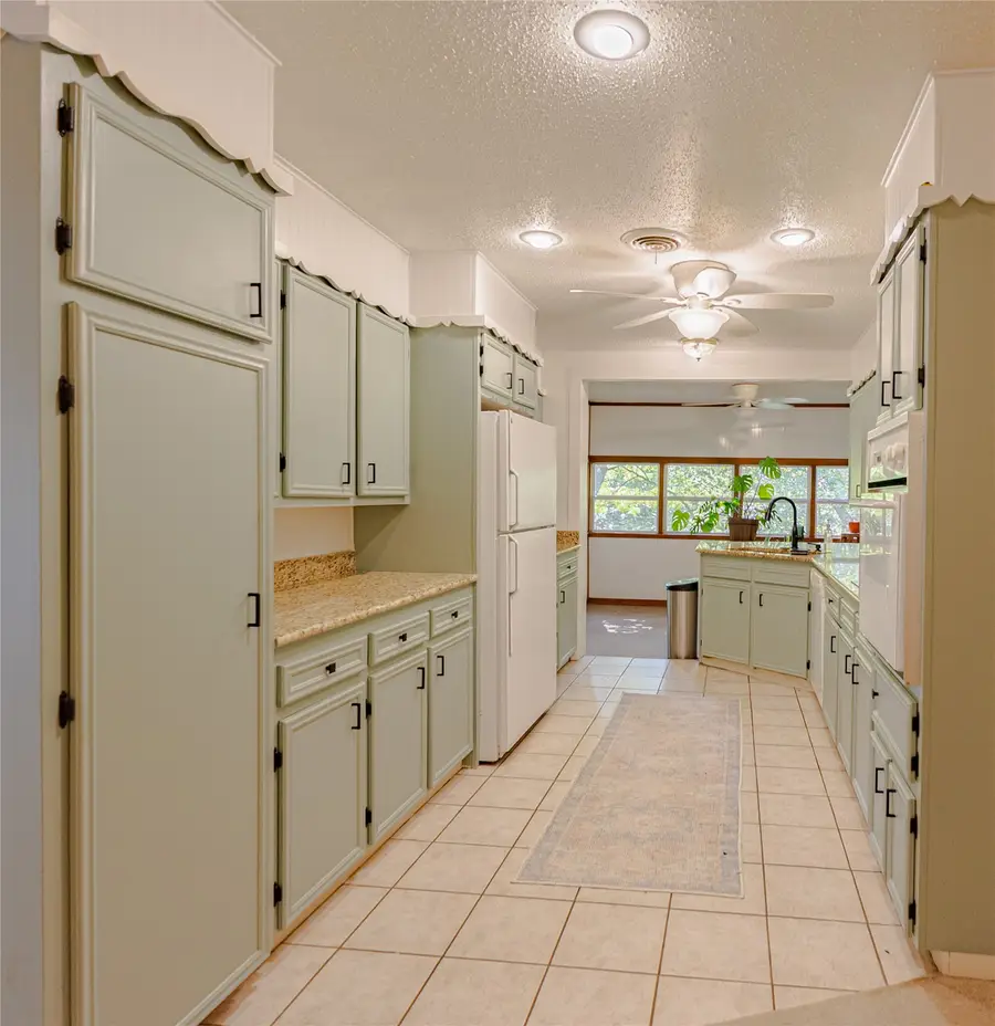 1103 Miller Street, Bowie, TX 76230 - #2