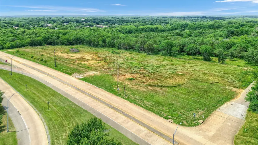 1401 Flowers Drive, Denison, TX 75020 - #3