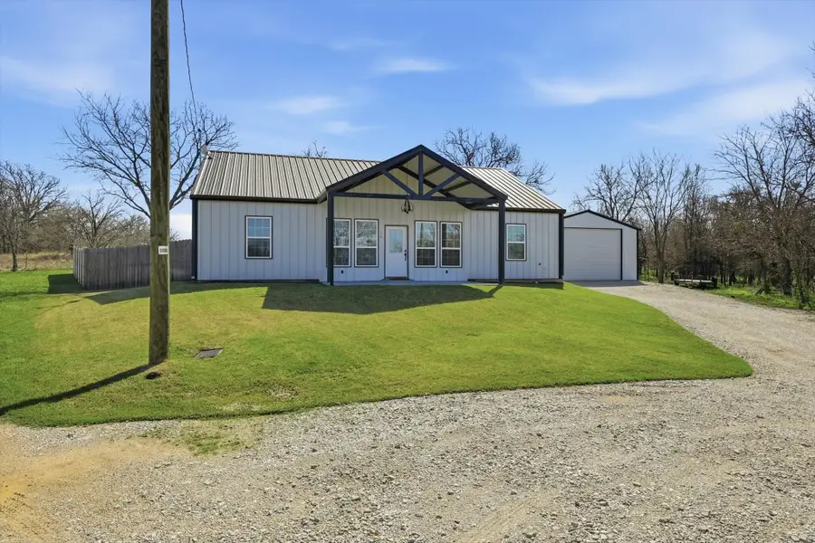 116 Valley Ridge Court, Runaway Bay, TX 76426 - #2