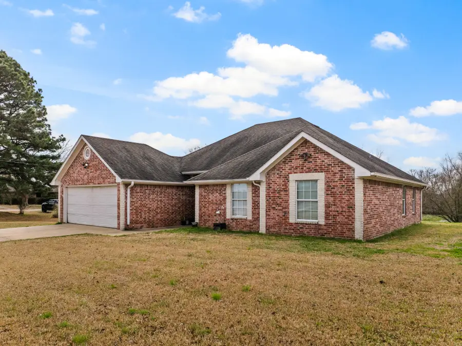 2927 Old Paris Road, Mount Pleasant, TX 75455 - #3