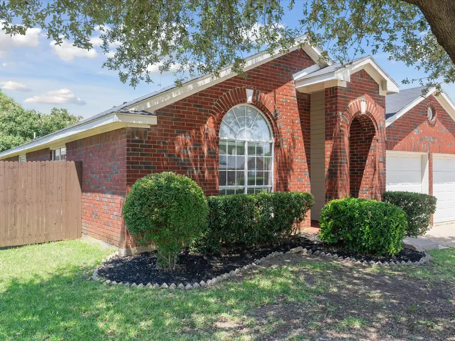 2078 Amherst Drive, Lewisville, TX 75067 - #3