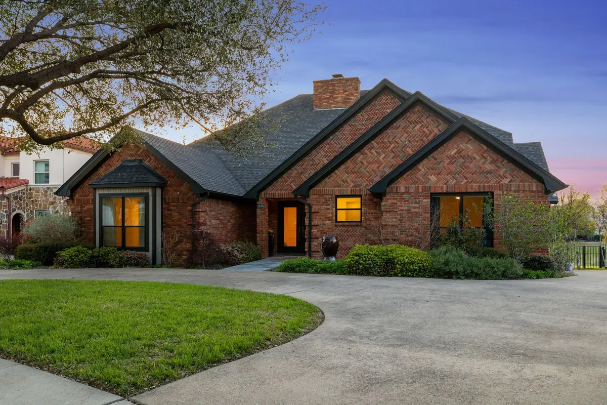 2636 Brookside Drive, Irving, TX 75063 - #1
