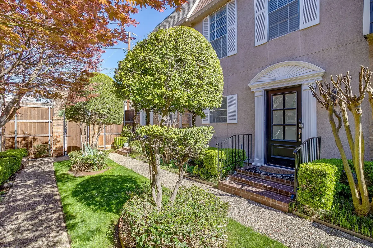 2727 Shelby Avenue #S, Dallas, TX 75219 - #1