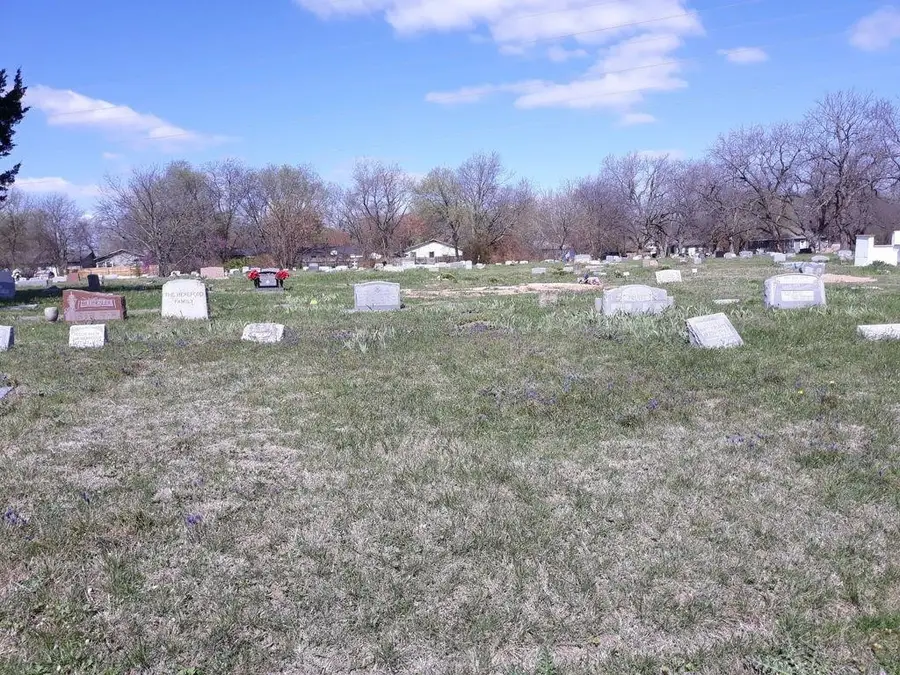 1400 E Jefferson Street, Waxahachie, TX 75165 - #3