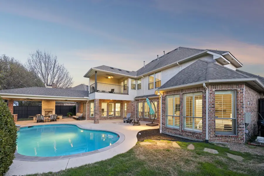 309 Black Walnut Drive, Garland, TX 75044 - #2