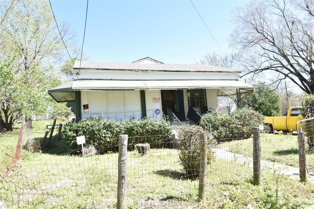 917 Pickett Street, Shreveport, LA 71101 - #1