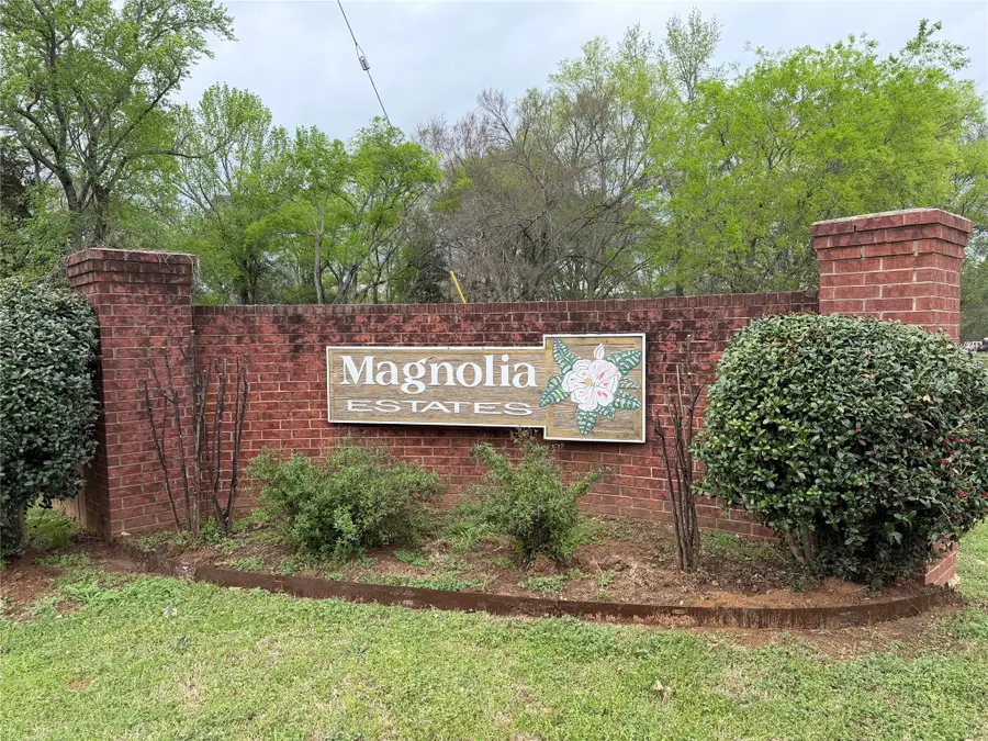 120 Burton Street, Longview, TX 75603 - #3