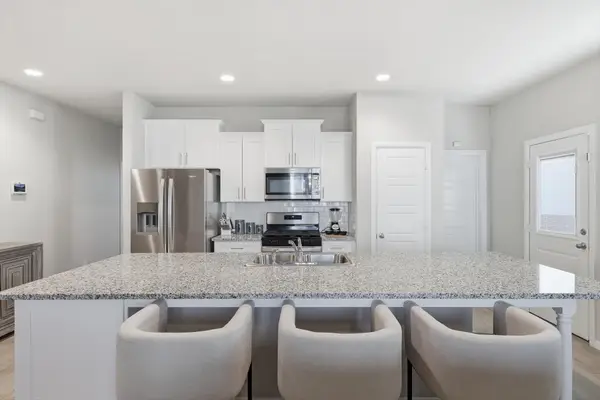 3445 Lake District Lane, Fort Worth, TX 76135