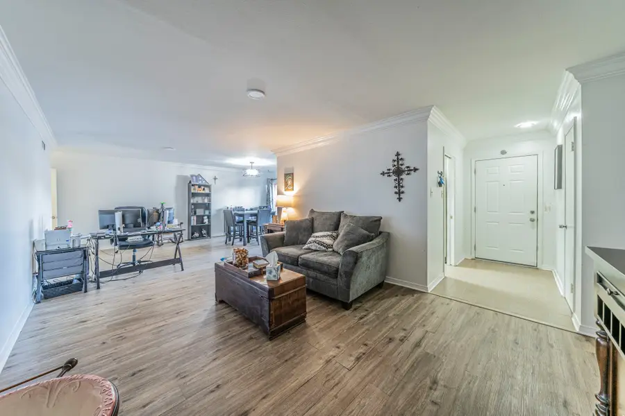 558 E Avenue J #B, Grand Prairie, TX 75050 - #3