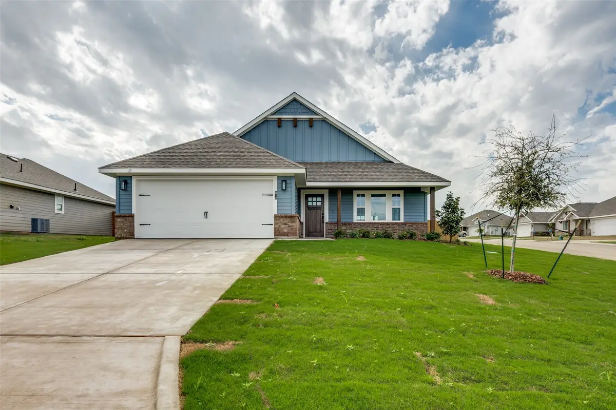 313 Sam Drive, Hillsboro, TX 76645 - #1