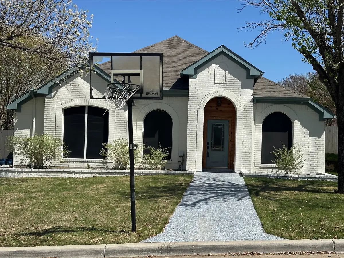 1216 Bold Forbes Drive, Grand Prairie, TX 75052 - #1