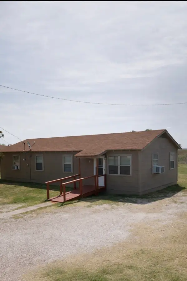 1105 Shabazz Street, Milford, TX 76670