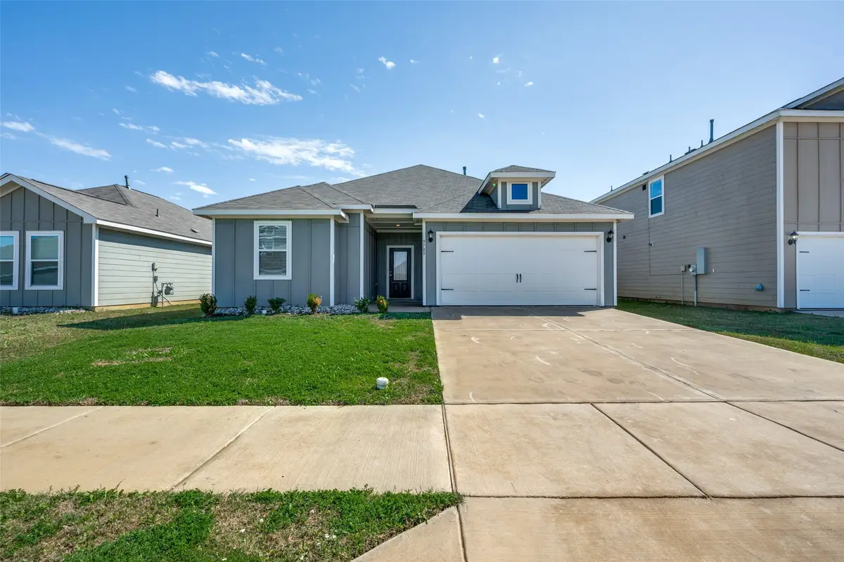 9709 Dan Meyer Drive, Fort Worth, TX 76140 - #1