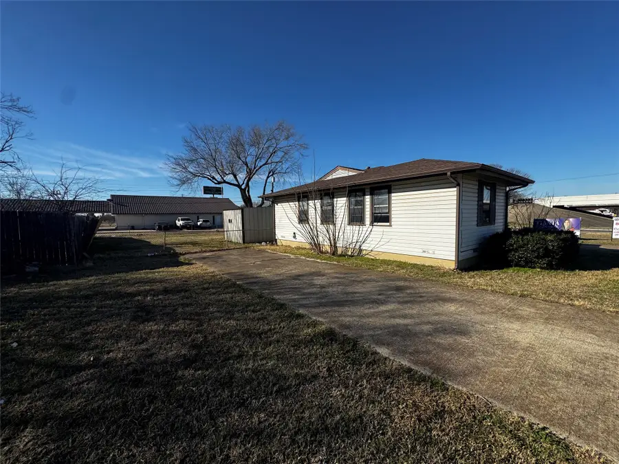600 E 5th Street, Ellis, TX 75125 - #2