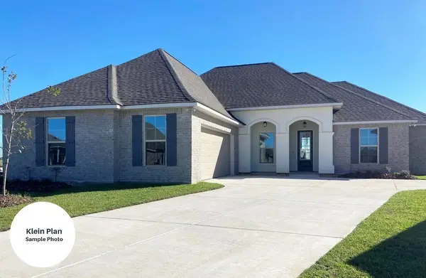 416 Merestone Crossing, Benton, LA 71006