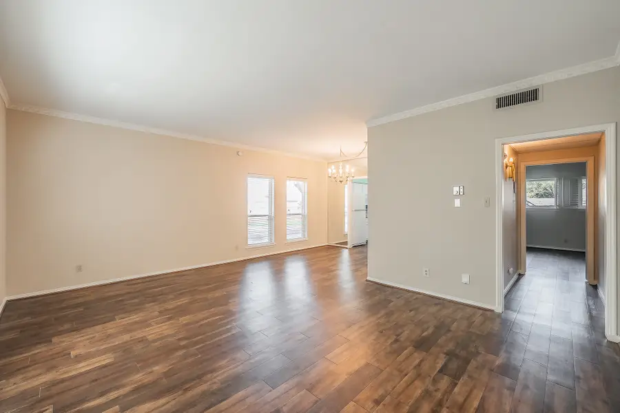 4312 Bellaire Drive S #127, Fort Worth, TX 76109 - #2