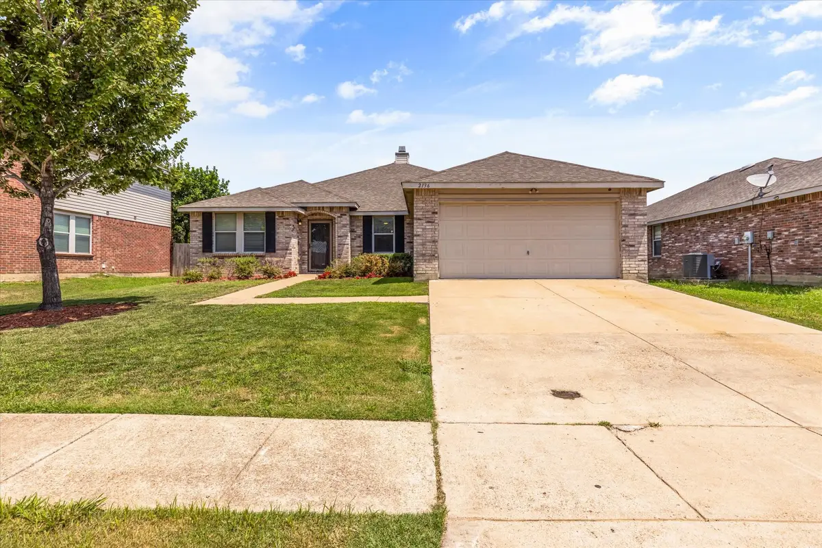 2136 Edgewood Drive, Grand Prairie, TX 75052 - #1