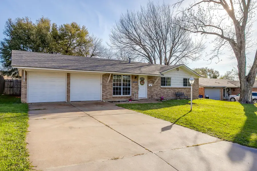 540 Mound Street, Burleson, TX 76028 - #3