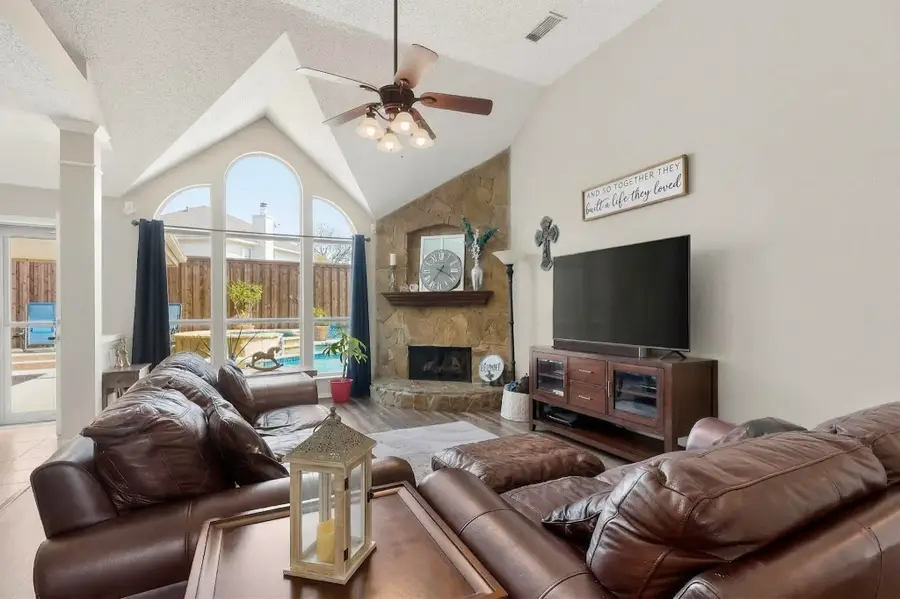 734 River Oak Way, Lake Dallas, TX 75065 - #3