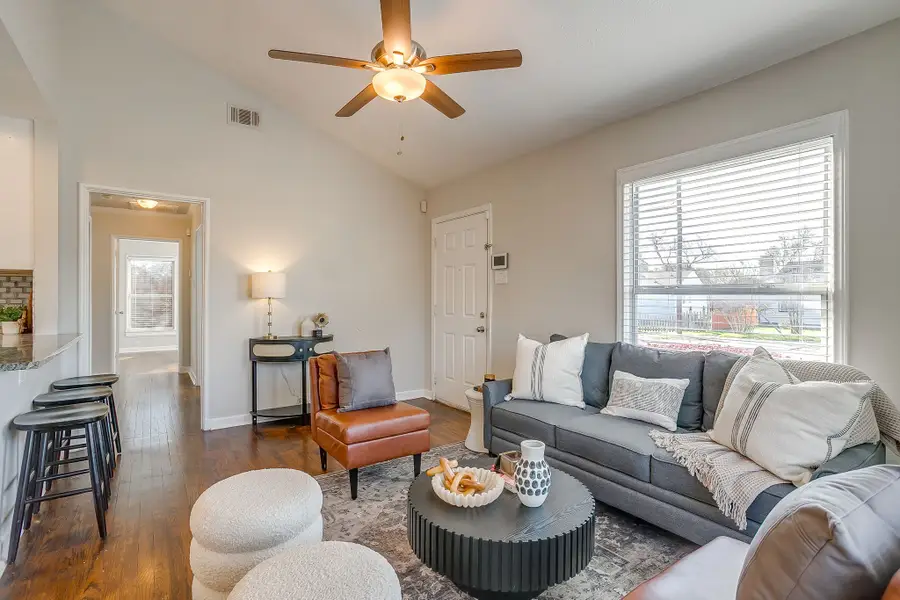 4231 S Cresthaven Road, Dallas, TX 75209 - #3