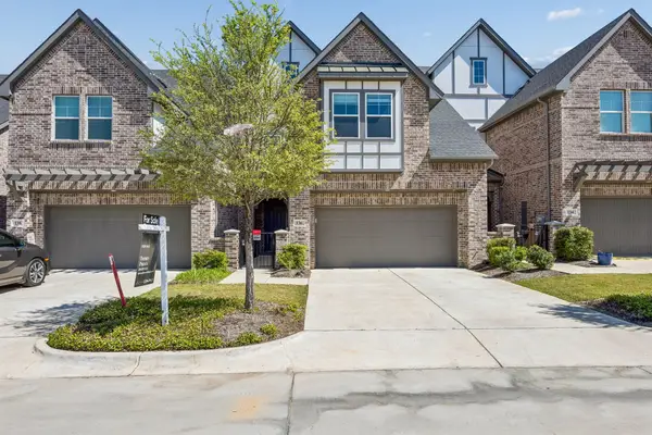 136 Claire Drive, Trophy Club, TX 76262