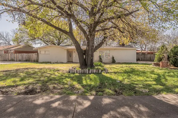 2204 Dunloe Avenue, Dallas, TX 75228