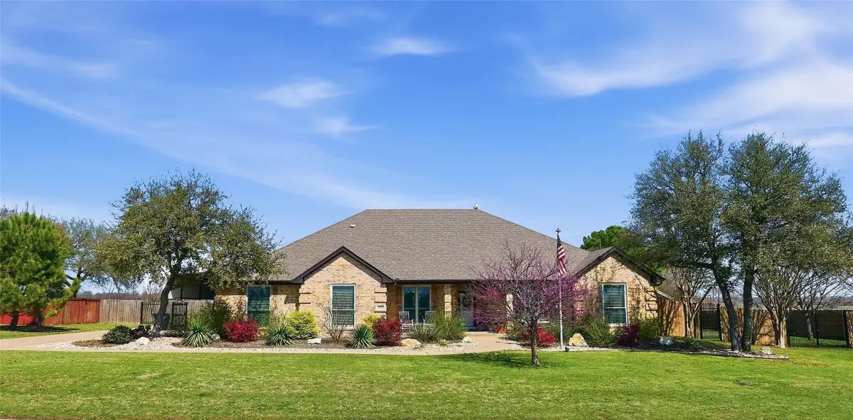 2515 Lakeshore Drive, Cleburne, TX 76033 - #1
