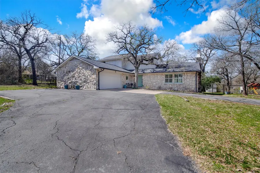 132 S Briaroaks Road, Burleson, TX 76028 - #2