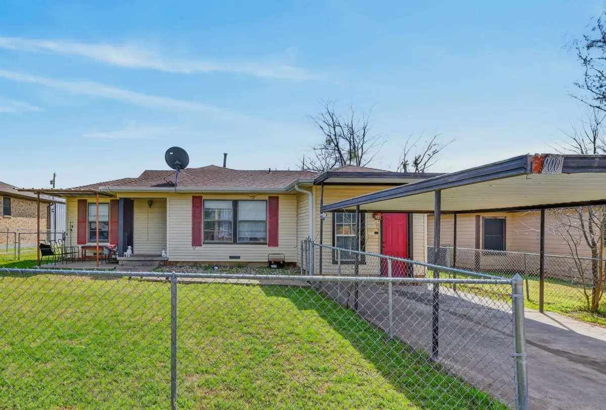 1900 SE 19th Street, Mineral Wells, TX 76067 - #1