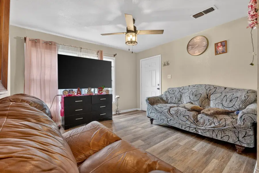 1900 SE 19th Street, Mineral Wells, TX 76067 - #3