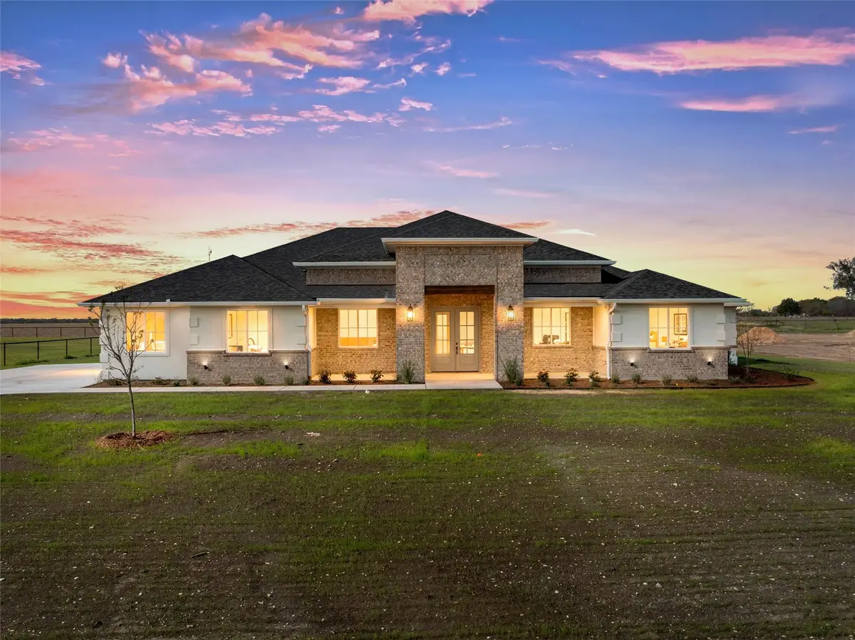 995 Galaxy Road, Woodway, TX 76712 - #1