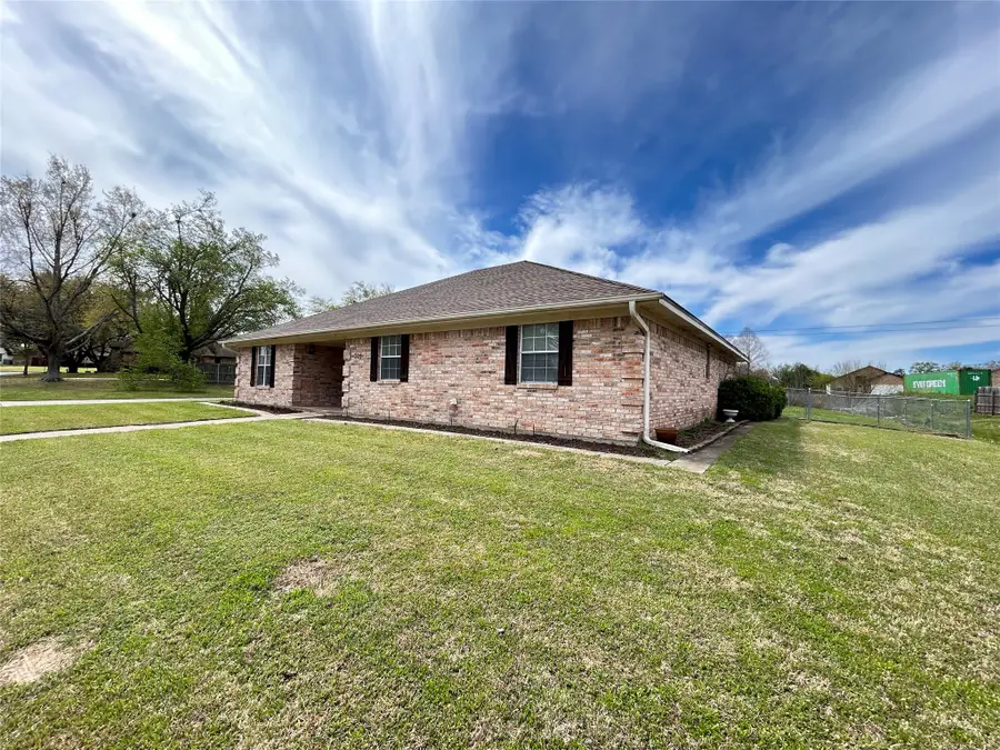 203 Marianne Circle, Sulphur Springs, TX 75482 - #2