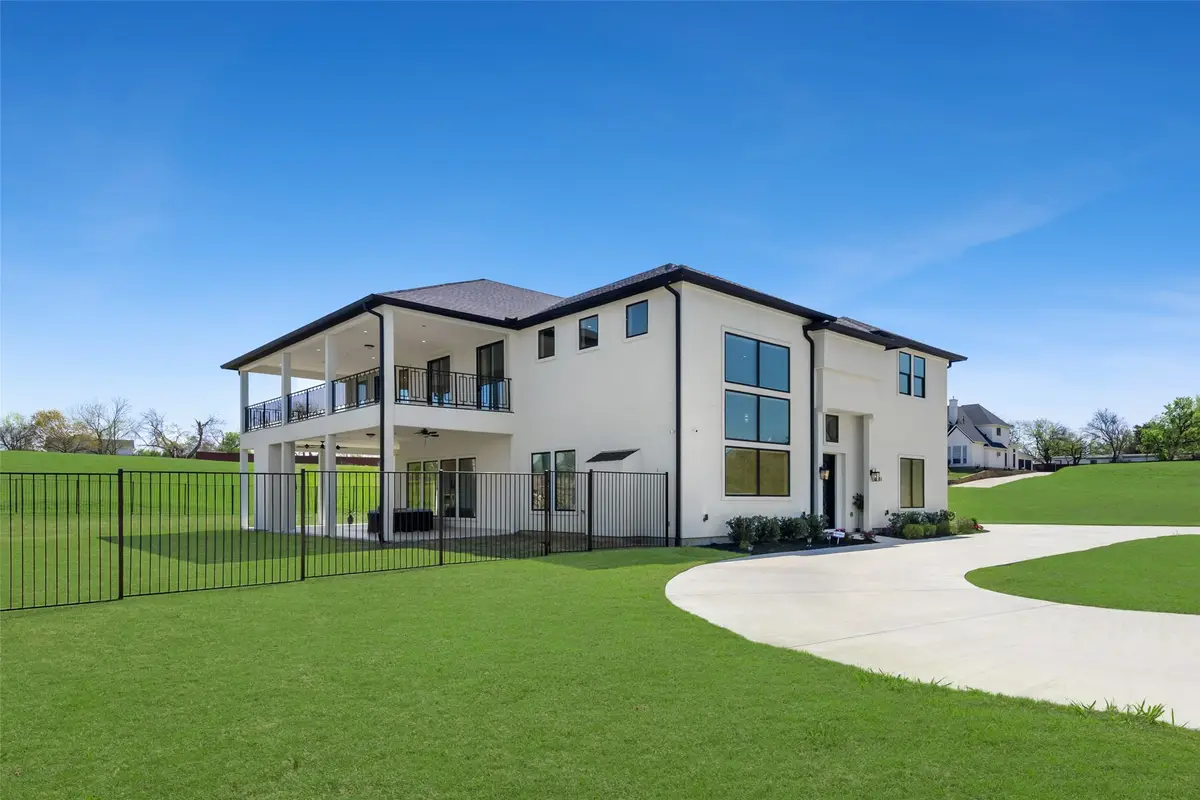 7281 Waters Edge Drive, The Colony, TX 75056 - #1