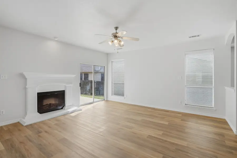 10986 Hawks Landing Road, Fort Worth, TX 76052 - #2