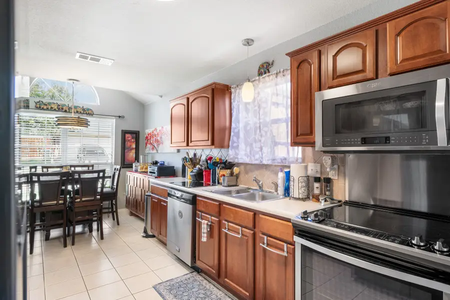 735 Rachel Street, Grand Prairie, TX 75052 - #3