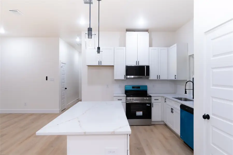 219 W Beachwood Loop, Trinidad, TX 75163 - #3