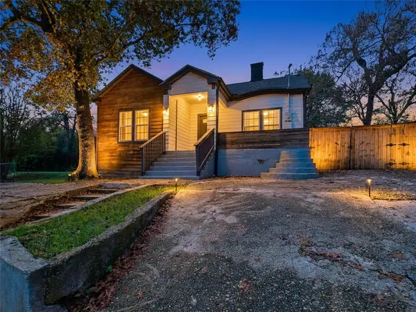 823 Havendon Circle, Dallas, TX 75203