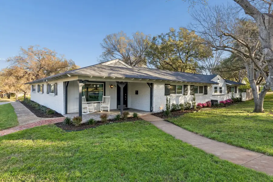 1828 Ems Road E, Fort Worth, TX 76116 - #2