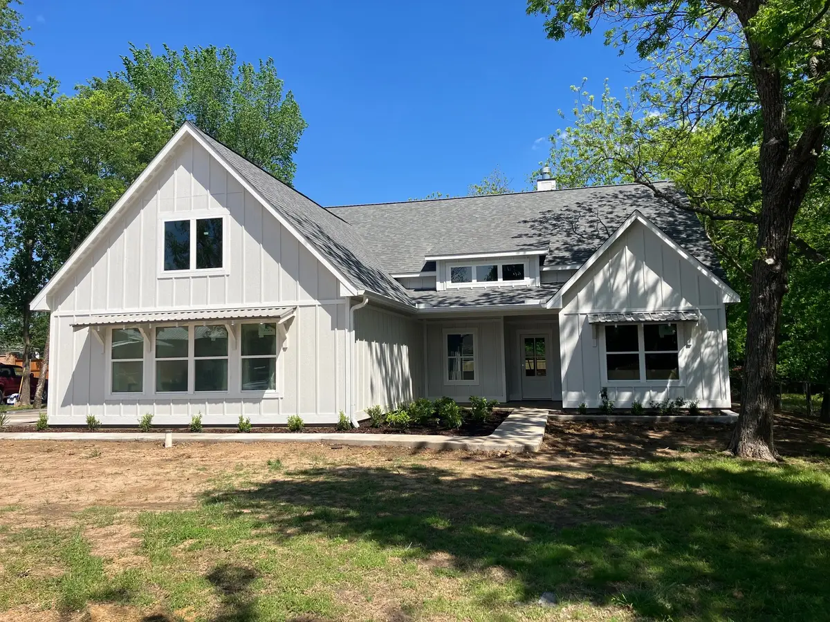 820 Mulberry Street, Sulphur Springs, TX 75482 - #1