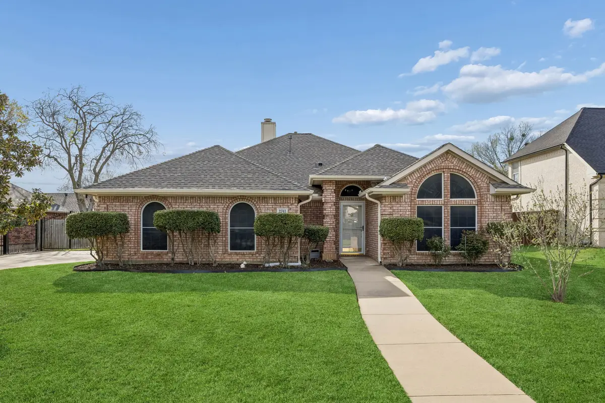 2741 Naples Drive, Hurst, TX 76054 - #1