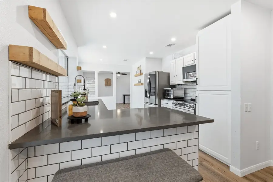 6824 Wooddale Drive, Watauga, TX 76148 - #3