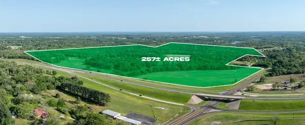 951 SE Loop 7, Athens, TX 75751