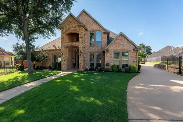 2 Pond View Court, Mansfield, TX 76063