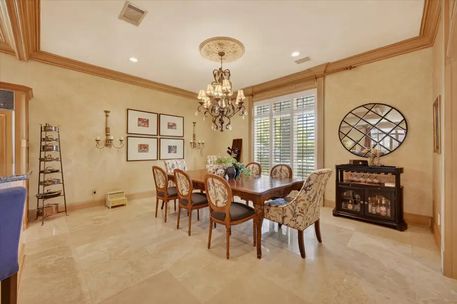 4627 Collinwood Avenue, Fort Worth, TX 76107 - #3