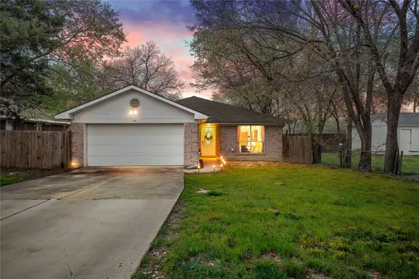 604 Kimbrough Street, White Settlement, TX 76108