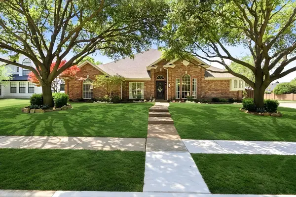 4448 Bentley Drive, Plano, TX 75093