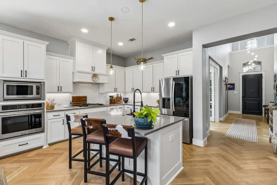 5717 Riverside Lane, McKinney, TX 75070 - #2