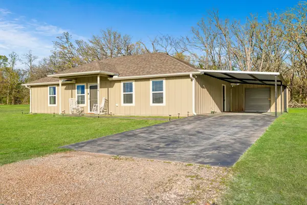 324 Private Road 43790, Paris, TX 75462