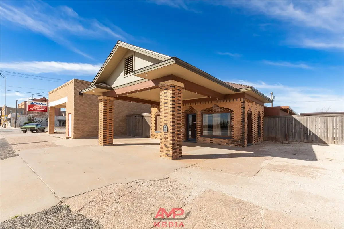944 Commercial Avenue, Anson, TX 79501 - #1