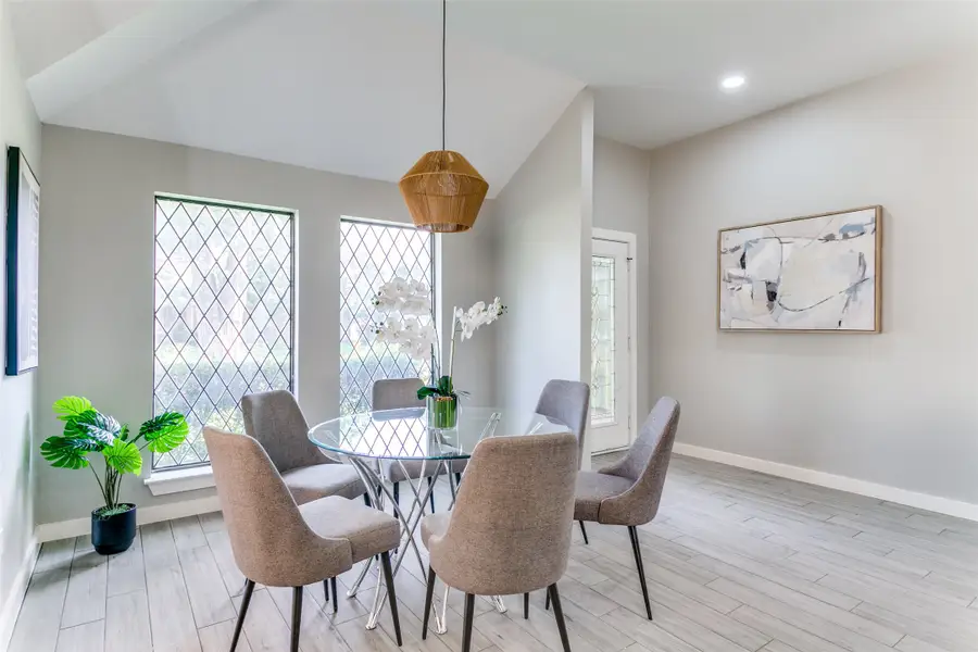 3913 Bobbin Lane, Addison, TX 75001 - #3